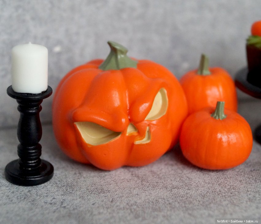 Набор для Хэллоуина №7 в масштабе 1:6 (фото 7)