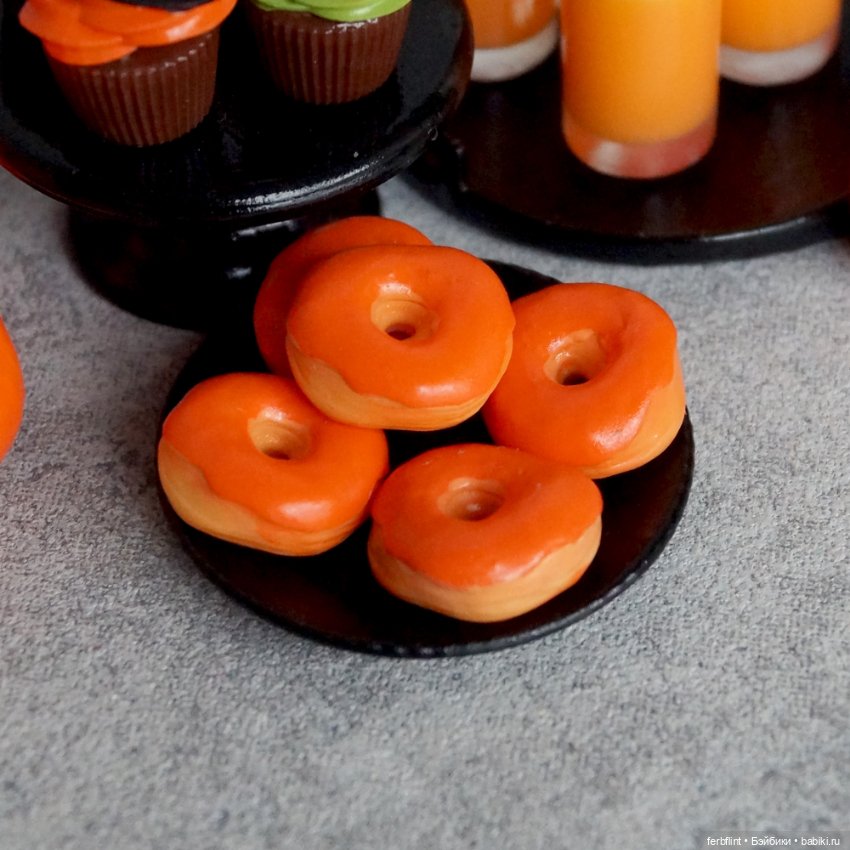 Набор для Хэллоуина №7 в масштабе 1:6 (фото 6)