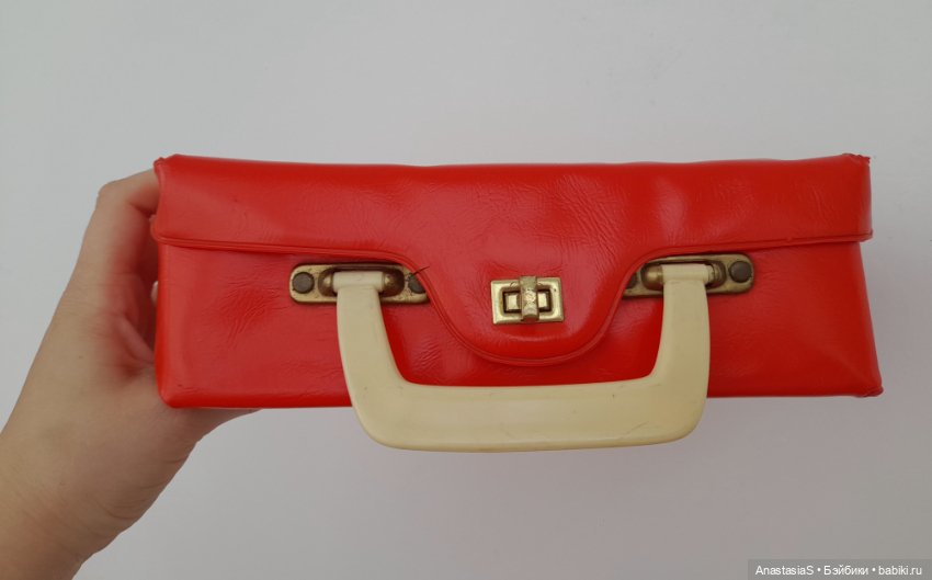 Винтажный чемоданчик ГДР,с окошком для пупсика (фото 4)