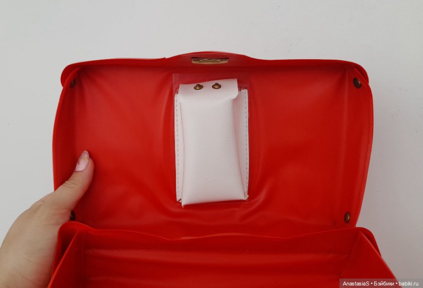 Винтажный чемоданчик ГДР,с окошком для пупсика (фото 6)