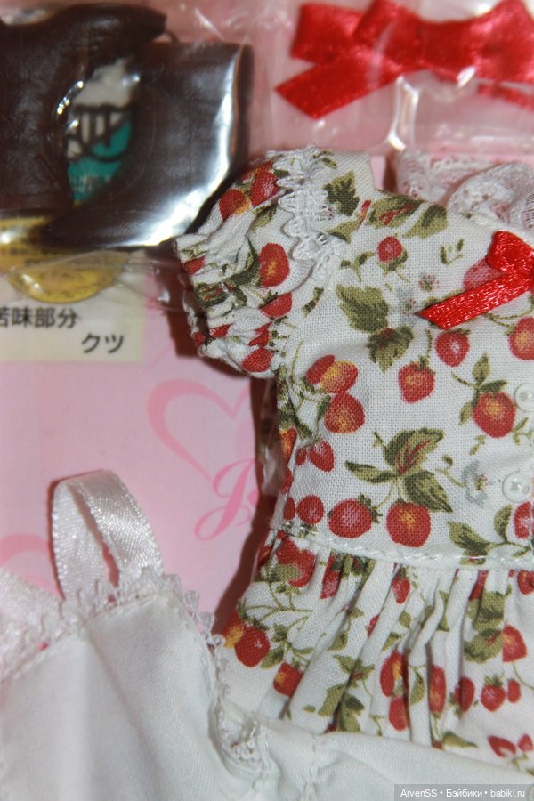 Набор одежды для Дженни из серии Sweet Girl (фото 4)