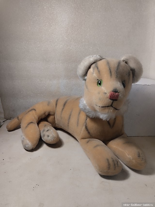 Мягкая игрушка времен СССР Старенький тигр