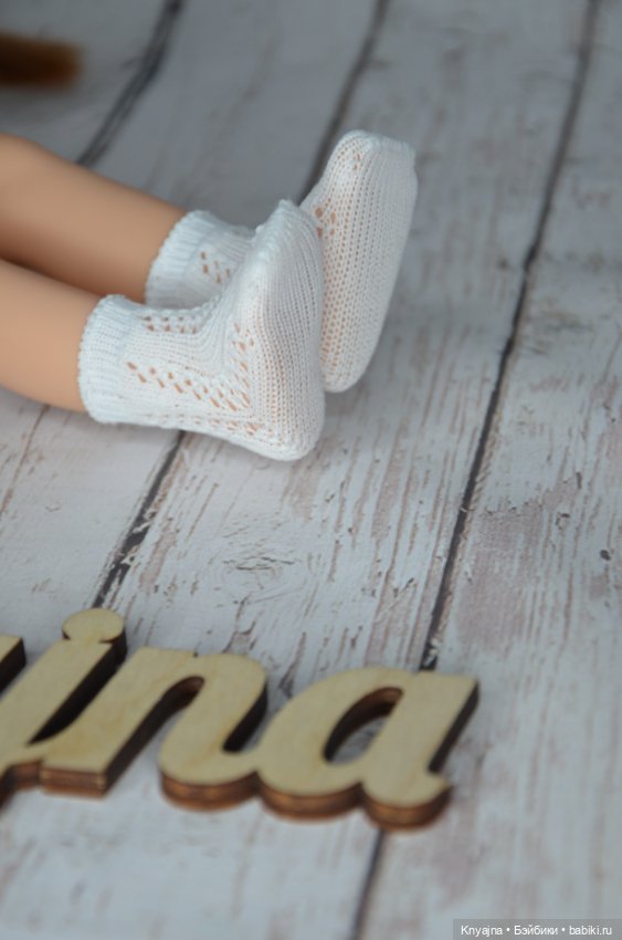 Белые ажурные носки Паола Рейна с пяточкой (фото 3)