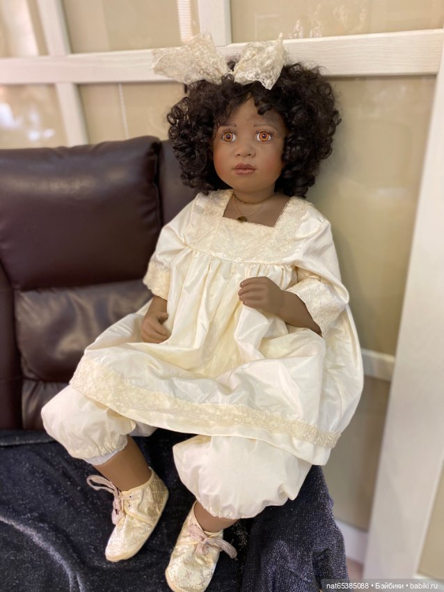 Шикарная мулатка от Кристин Оранж