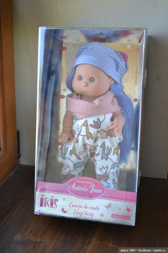 Кукла Ирис -новая в коробке