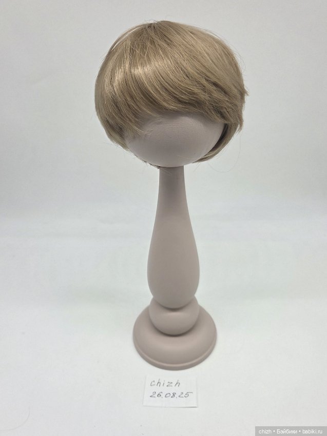 Парик для кукол, волосы короткие, цв.блонд бежевый (16), обхват головы 27 см, П-07