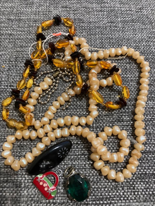 Лот-2 бусы винтаж для кукол или творчества