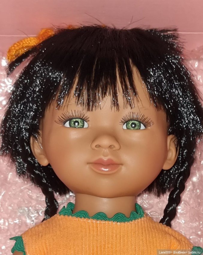 Marietta (Мариетта) с зелеными глазами от Carmen Gonzales