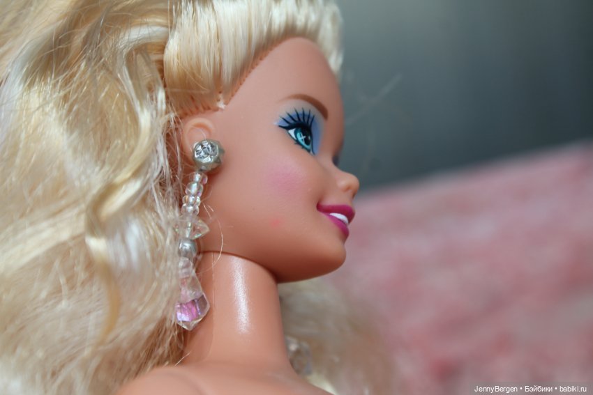 Барби Barbie Holiday 1992 год (фото 6)