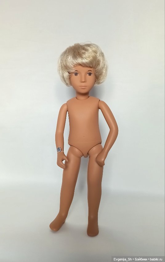 Саша, Sasha "Blonde sweater" от Sasha Morgentaler