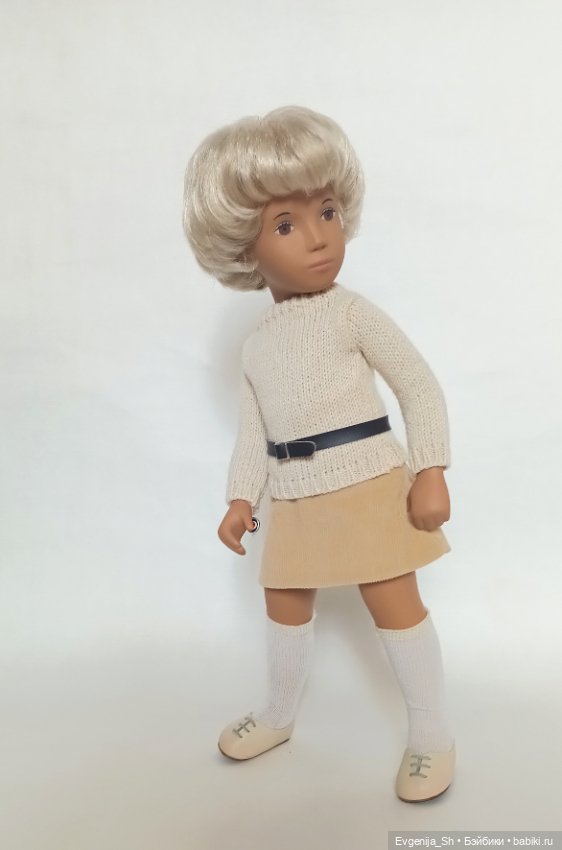 Саша, Sasha "Blonde sweater" от Sasha Morgentaler