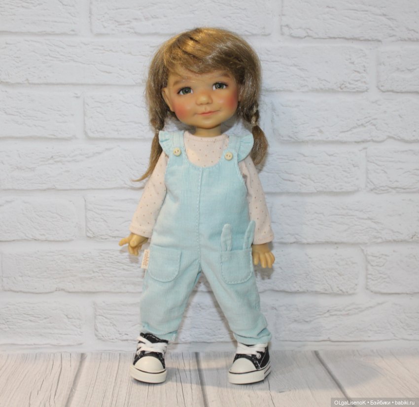 Комплекты с комбезами для пельмешек Meadowdolls Dumplings 28 см