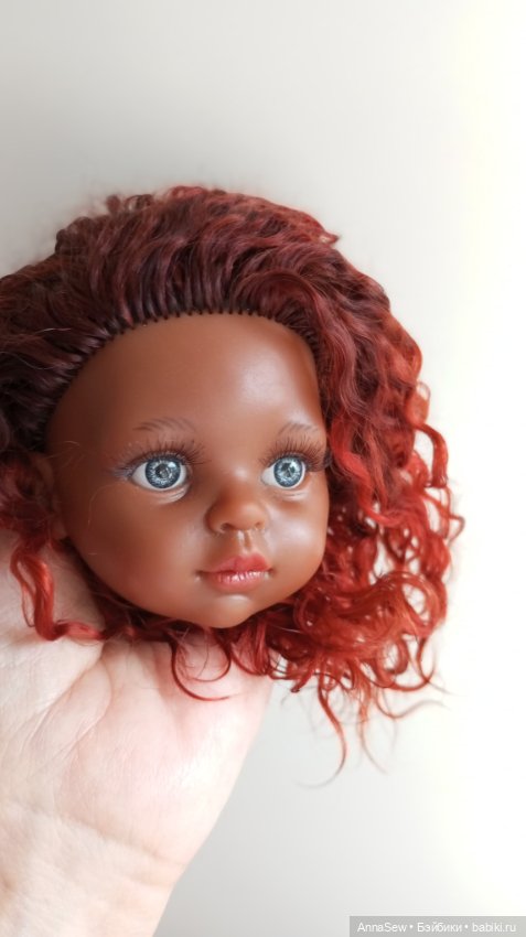 Головушка куклы Паола Рейна