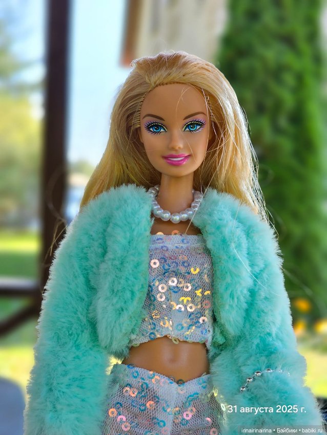 Барби от Mattel с чемоданом