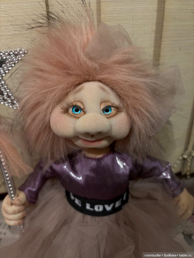 Фея в скульптурно-каркасной технике из капрона (фото 2)