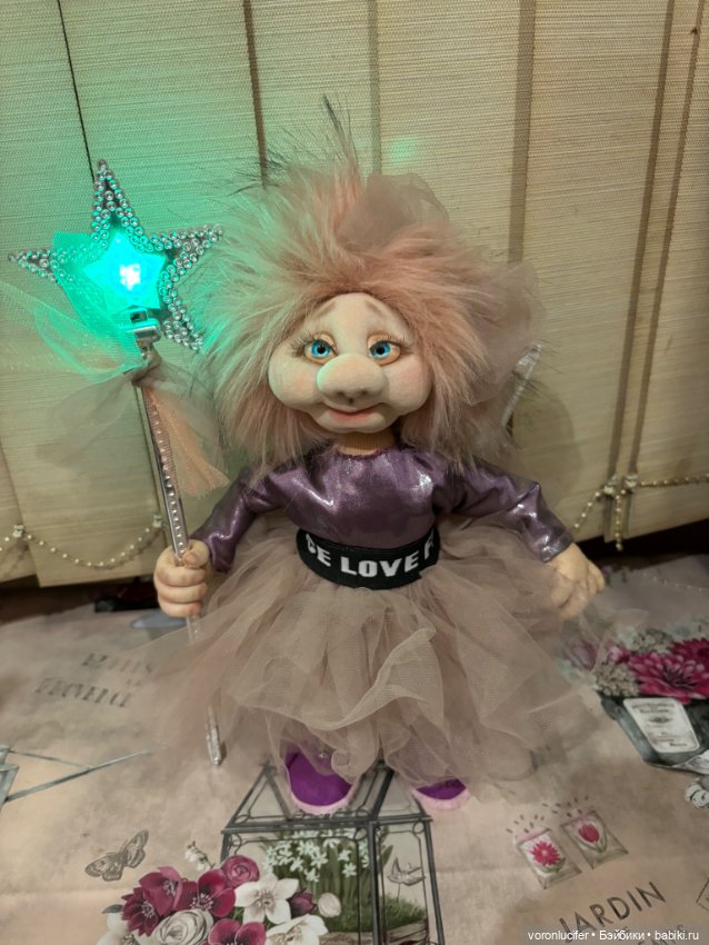 Фея в скульптурно-каркасной технике из капрона (фото 4)