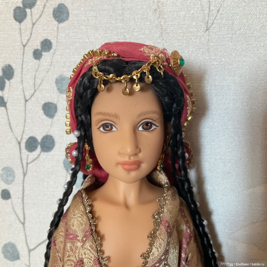 Ясноглазая Лейла — Игровые куклы