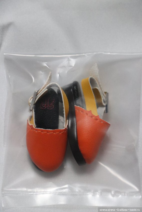 Аутфит, парик, сумочка от мини Тен Пинг от Руби Ред 20 см (фото 5)