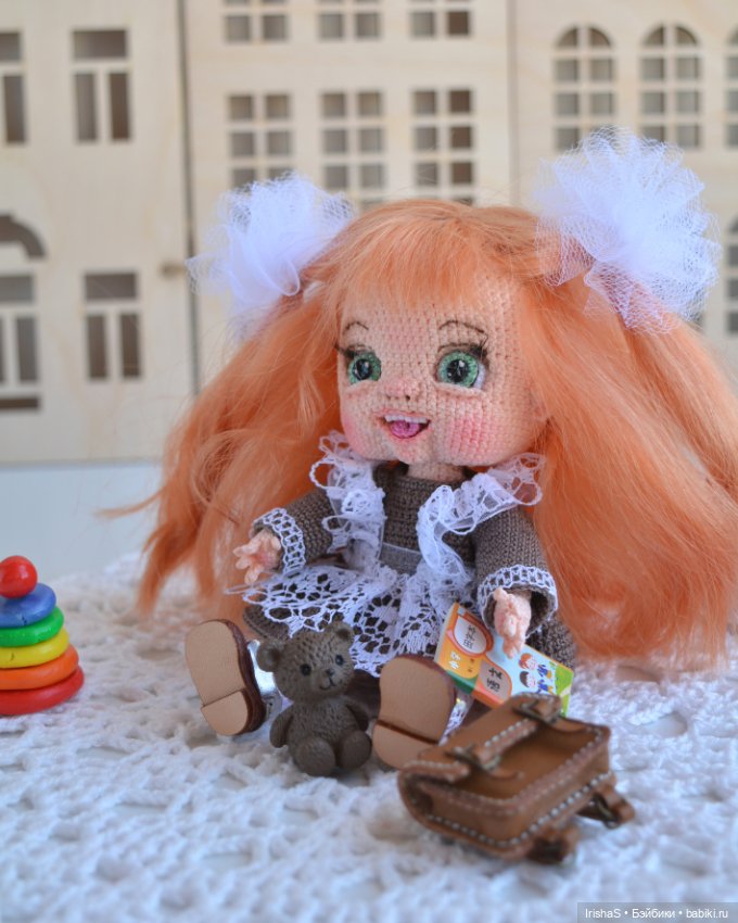 Вязаная шарнирная кукла по мотивам ob11 (фото 4)