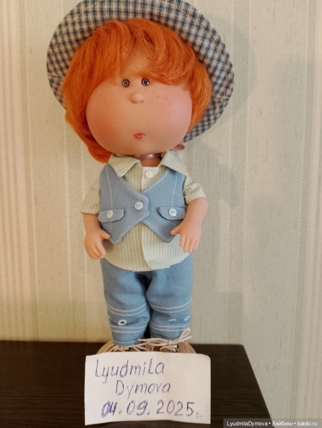 Кукла nines d'onil Мальчик рыжий шарнирный 30 см