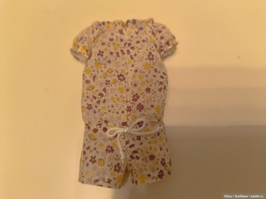 Аутфиты Momoko комбинезон, майка и шорты, костюм (фото 6)