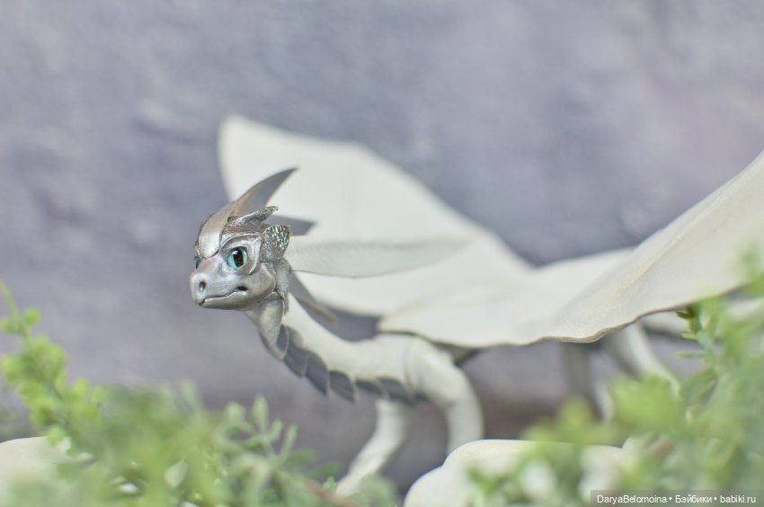 Бело-серебряный дракон — Авторские игрушки (фото 2)