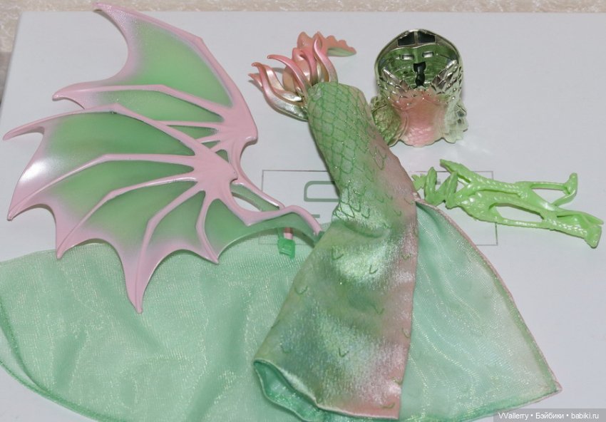 Аутфит Императрица Драконов Dragon Empress