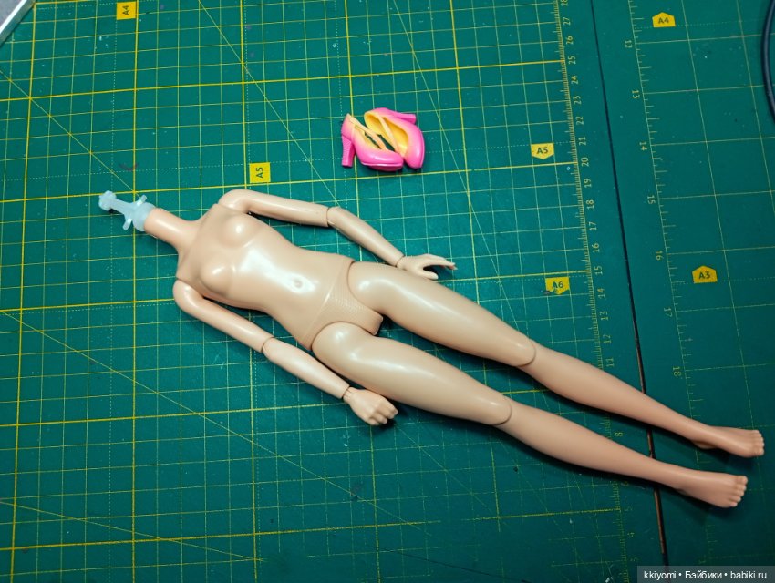 Шарнирное тело Арианы Гранде Глинда Glinda the Wicked из фильма Злая