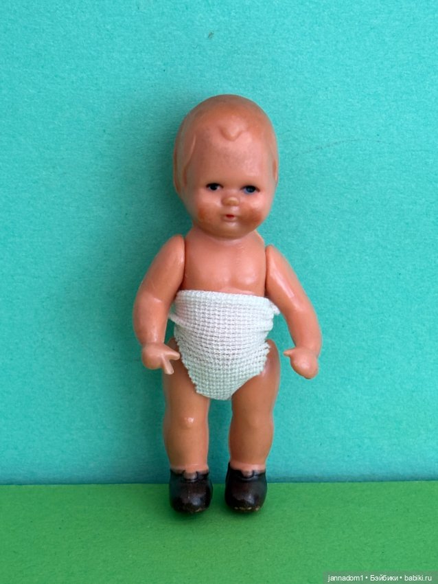 Куколка с рельефными волосами Edi, молд 7 в трусиках, высота 7 см
