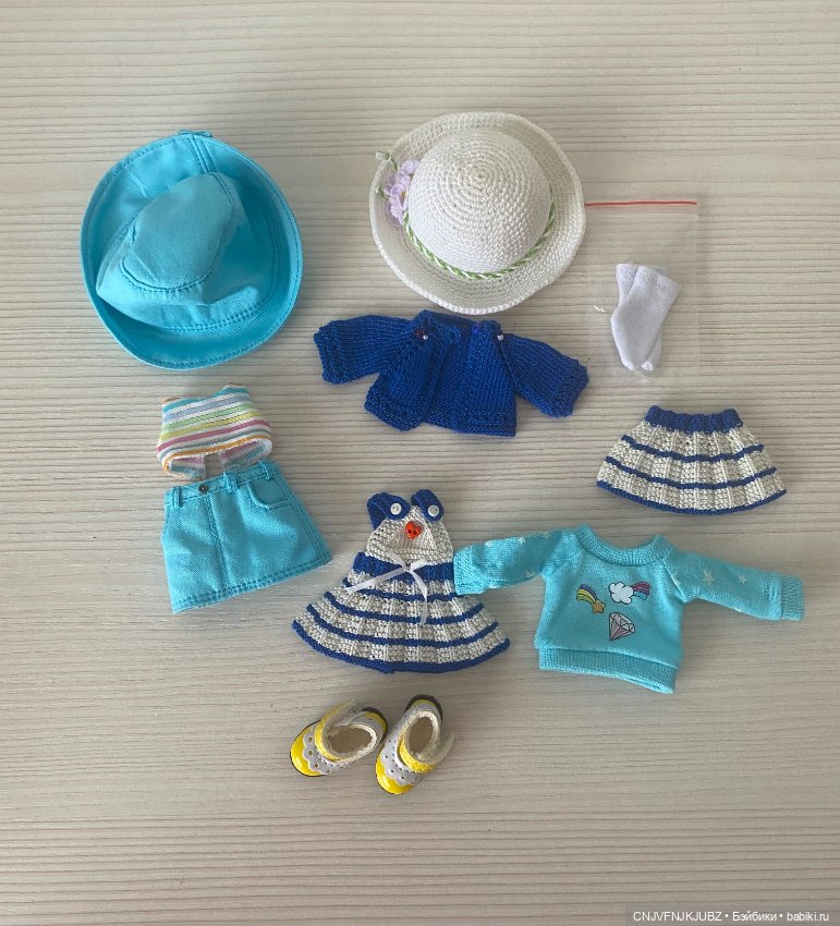 Лот одежды и обуви для для малышей PukiFee,Lati, Twinkle Meadow и кукол подобного формата
