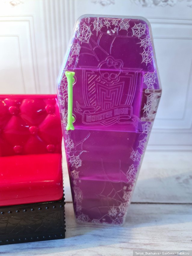 Фирменная мебель Monster High (фото 3)