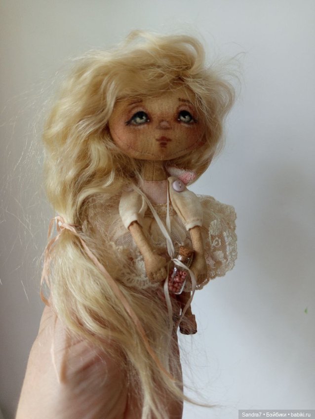 Текстильная кукла от Алёны Керп (фото 3)