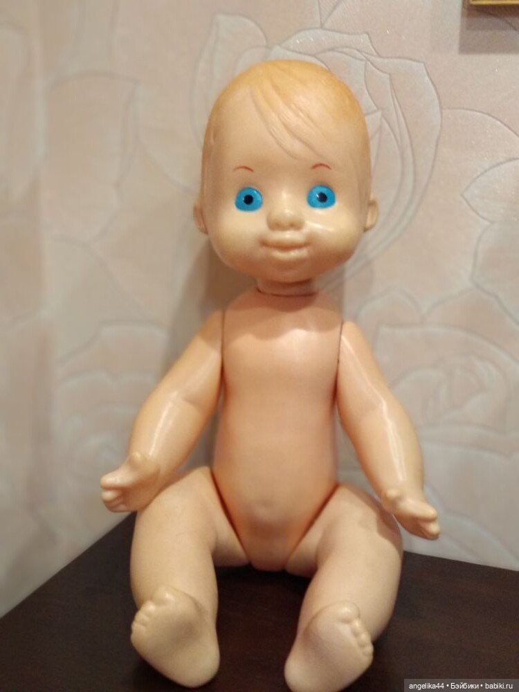 Винтажные куклы и игрушки детства