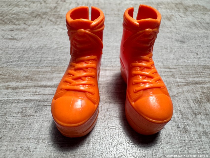 Частичный аутфит кена БМР 1959 мулата (фото 9)