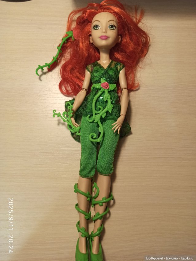 DC Super Hero Girls Кукла Ядовитый Плющ