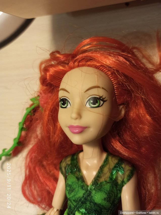 DC Super Hero Girls Кукла Ядовитый Плющ (фото 2)