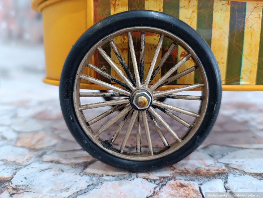 Ретро фургончик "Мороженица"