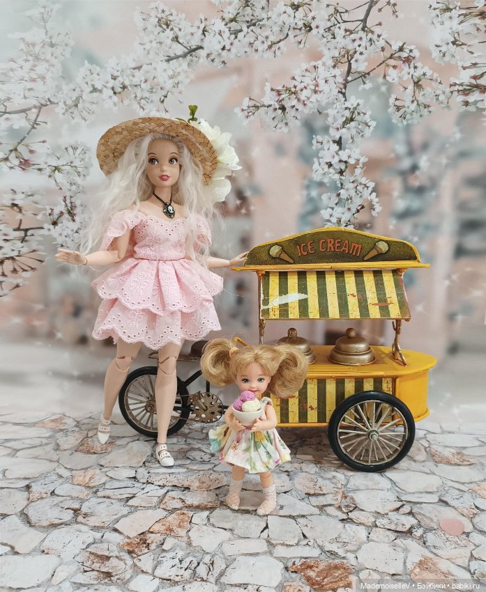 Ретро фургончик "Мороженица"