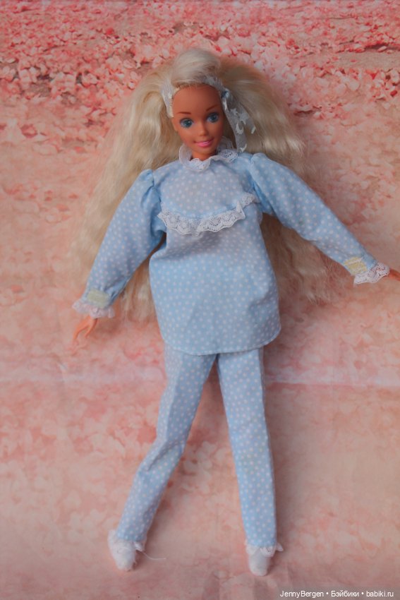 Барби с мягким телом Barbie slumner party 1994