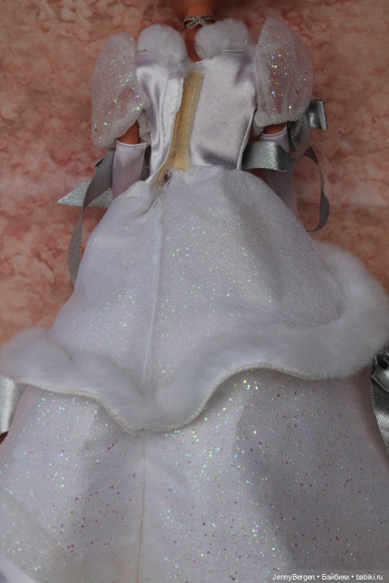 Барби Золушка Barbie Walt Disney Cinderella Holiday Princess 1996 год (фото 3)