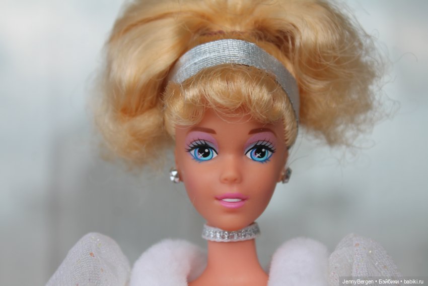 Барби Золушка Barbie Walt Disney Cinderella Holiday Princess 1996 год (фото 2)
