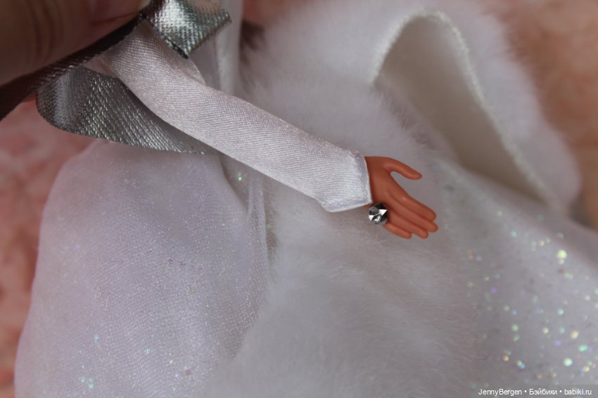 Барби Золушка Barbie Walt Disney Cinderella Holiday Princess 1996 год (фото 6)