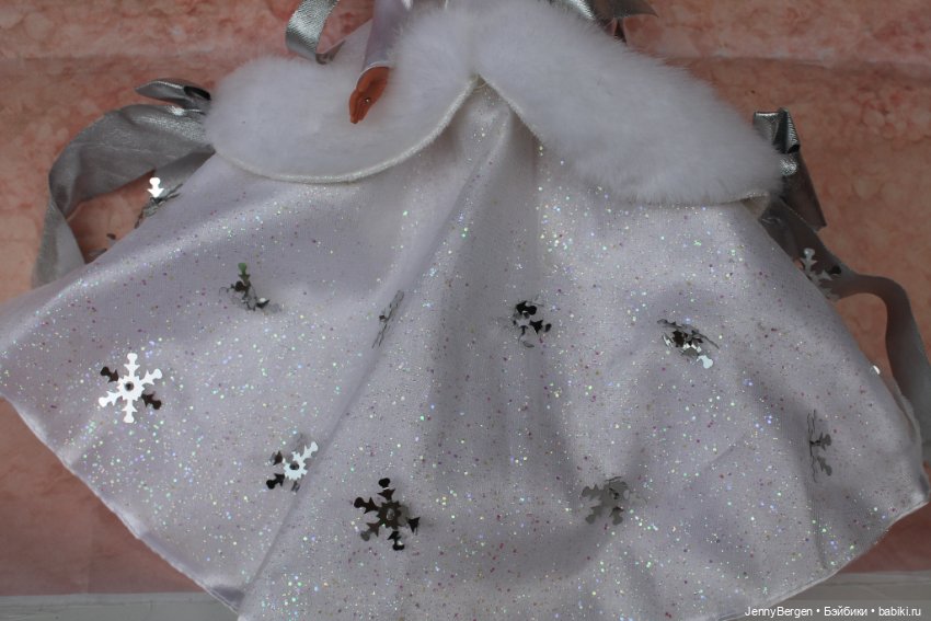 Барби Золушка Barbie Walt Disney Cinderella Holiday Princess 1996 год (фото 5)