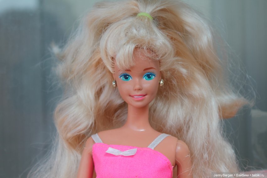 Dazzlin' Date Barbie 1992 (фото 9)