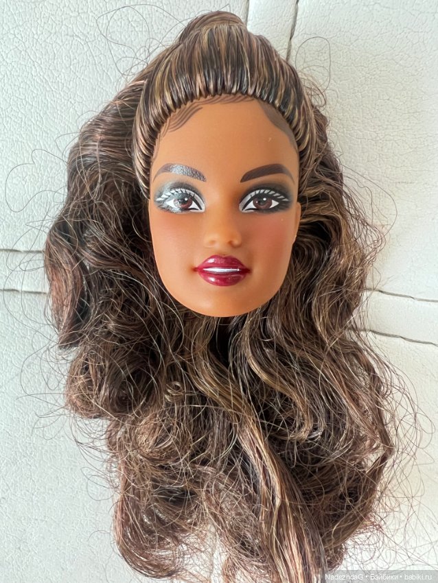 #2 Голова Барби праздничная (фото 2)