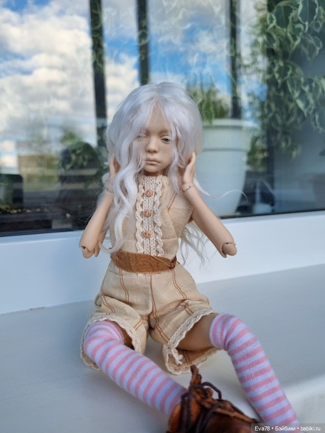 Парик на куклу Птичка Лора натуральный (фото 5)