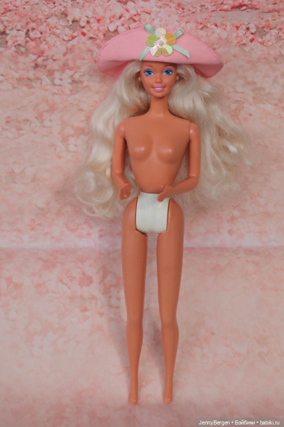 Easter Style Barbie 1997 — Игровые куклы