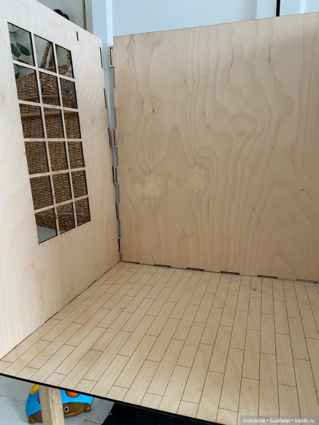 Большой румбокс для кукол