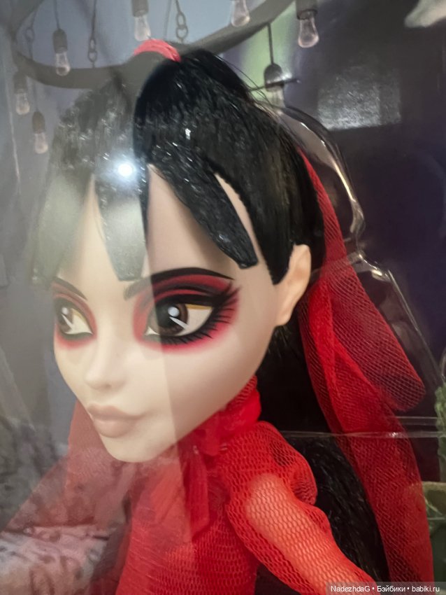 Делю набор Монстр Хай Битлджус и Лидия (фото 9)