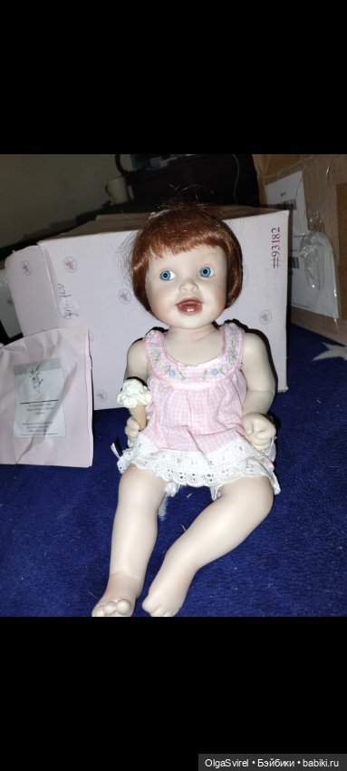 Кукла Зои от Иоланды Белло